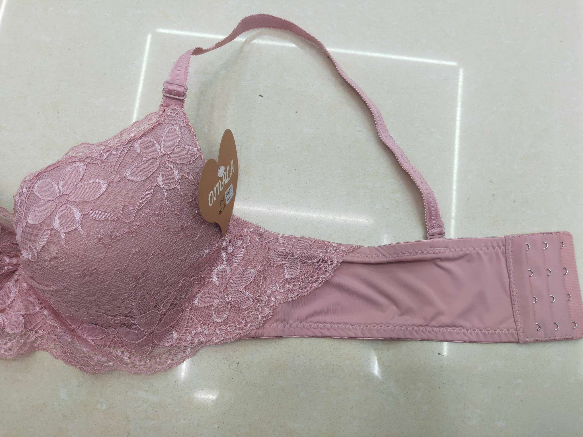 Y022 thin cotton C cup with full lace bra bra Application Scenario