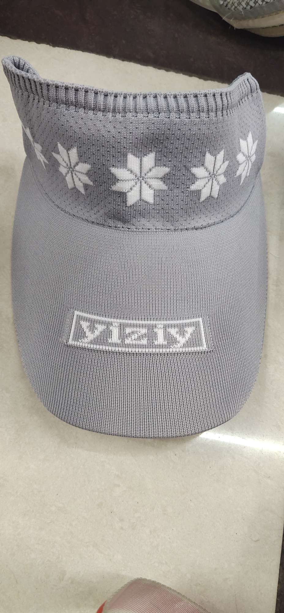 Empty Hat 16