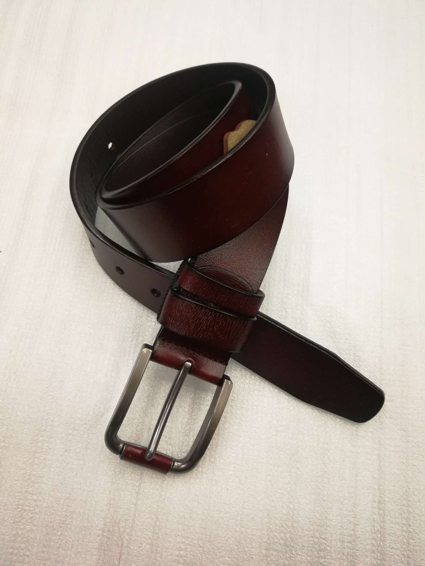 义乌好皮带AB0091韩版潮流牛皮针扣休闲时尚男士腰带厂家直销供应内销外贸