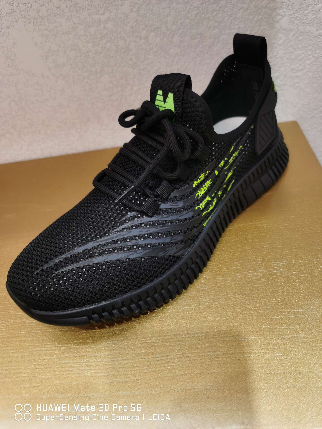 Summer Fly Knitting Sneakers 2023 New Shoes Men's Casual Shoes 550 Fly Knitting Korean Version Of The Trend Running Shoes Specification drawing