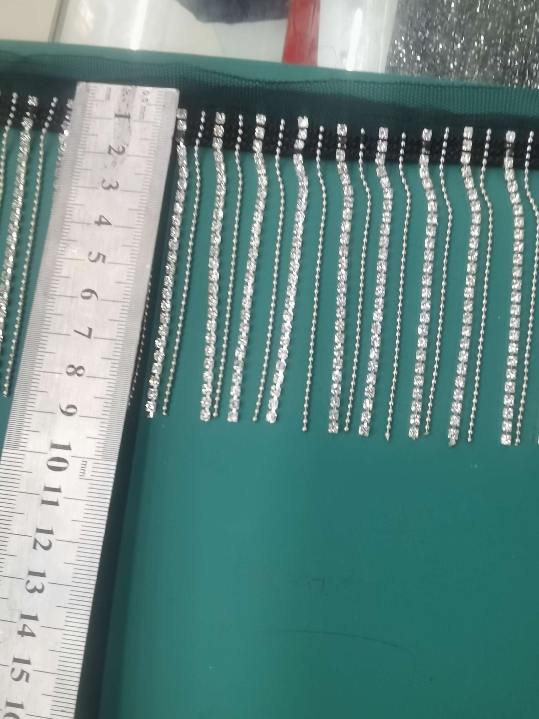 2024 Factory Direct Sales New Market Chain Diamond Lace details Picture