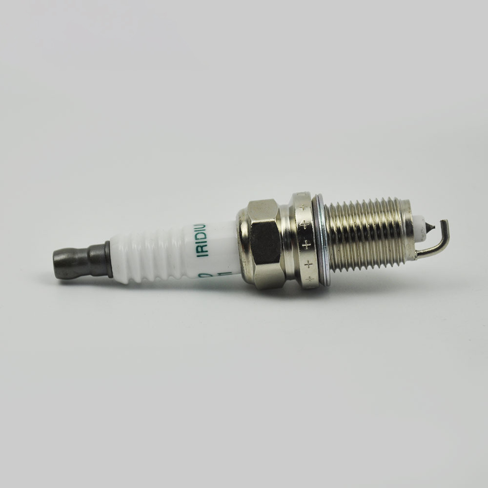 The SK20R11 is compatible with the spark plugs of Toyota Camry, RAV4, Prado and Vios