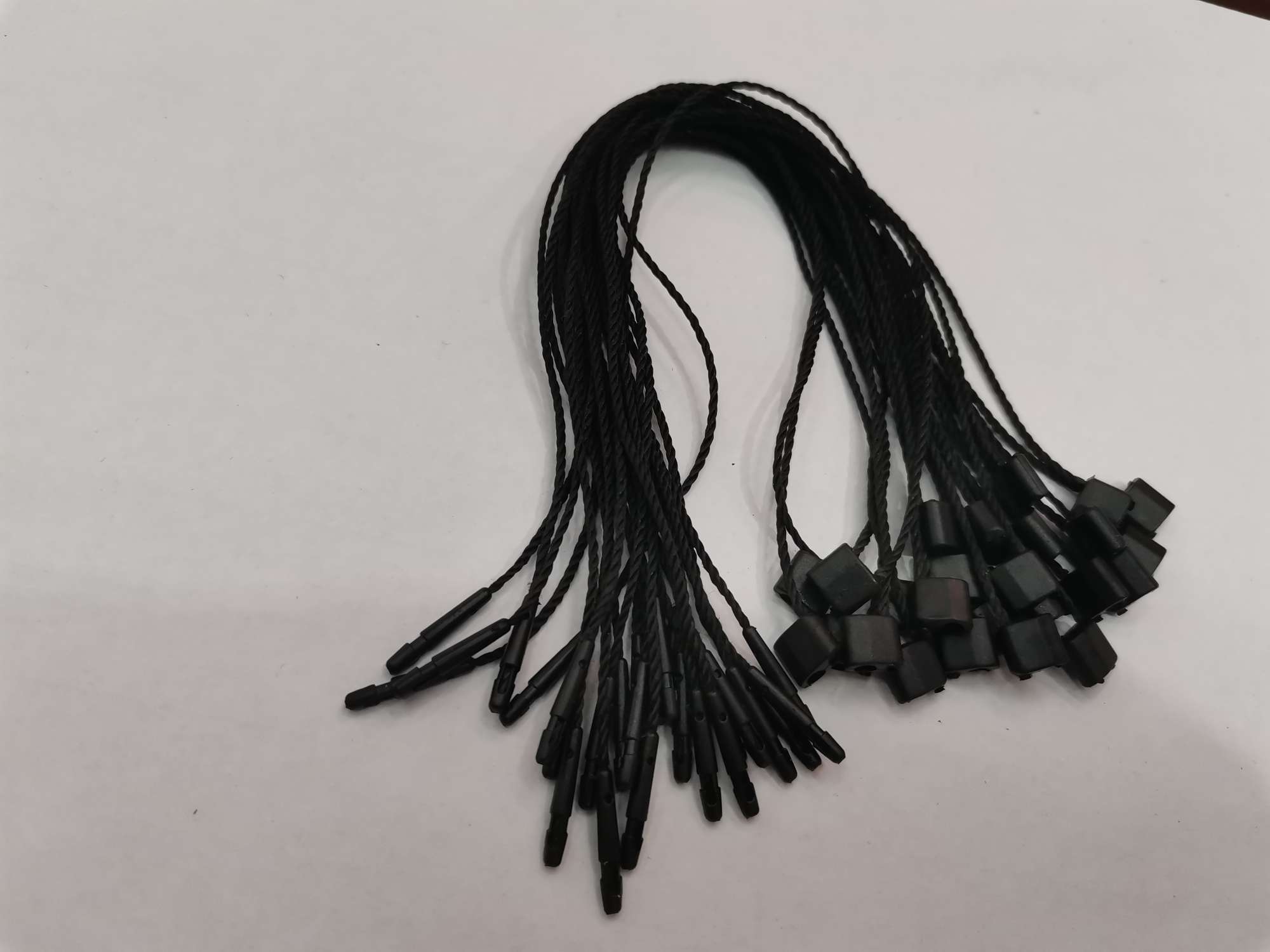 厂家直销日式扣涤纶通用黑色吊粒细节图