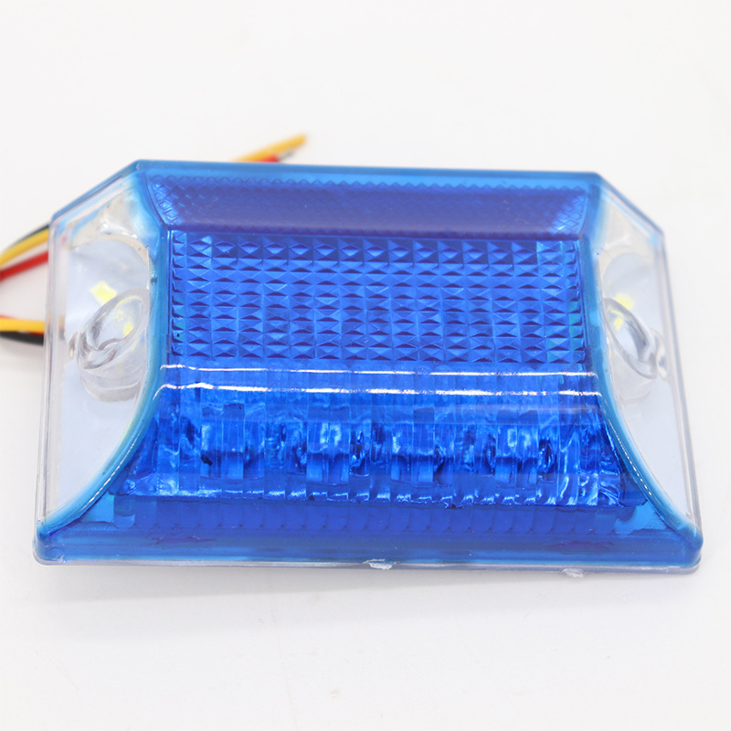 Factory direct sales of truck turn signals, waterproof ground lights, car LED headlights, and truck tire edge lights