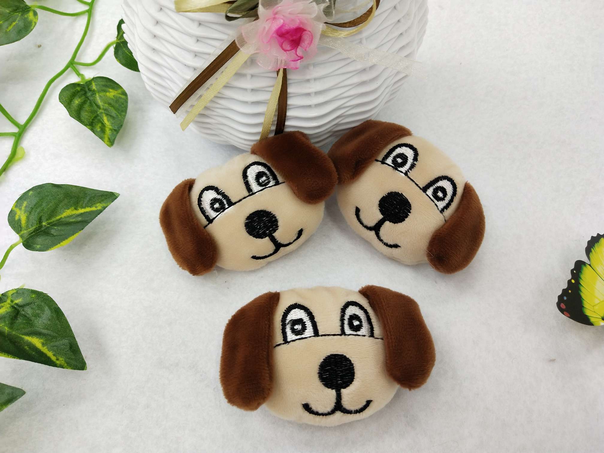 毛绒卡通小狗发夹，胸针，爬爬圈，鞋帽，服装等配饰