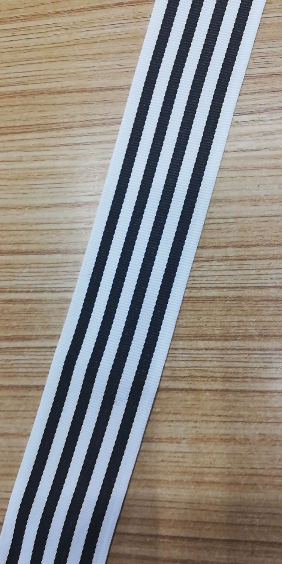 4公分五白四黑