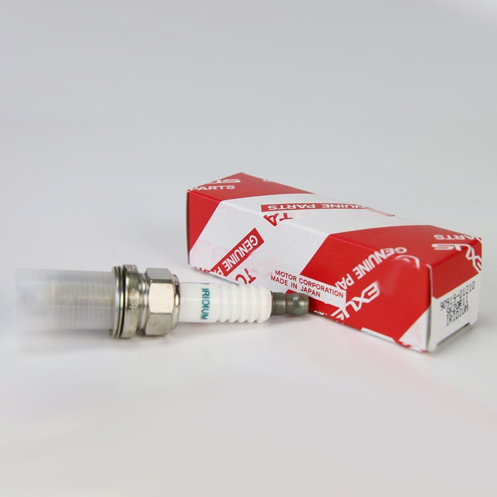 ينطبق Sk20R11 على شمعات الإشعال 90919-01210 لسيارة تويوتا كوميري رافا4 برادو فايس