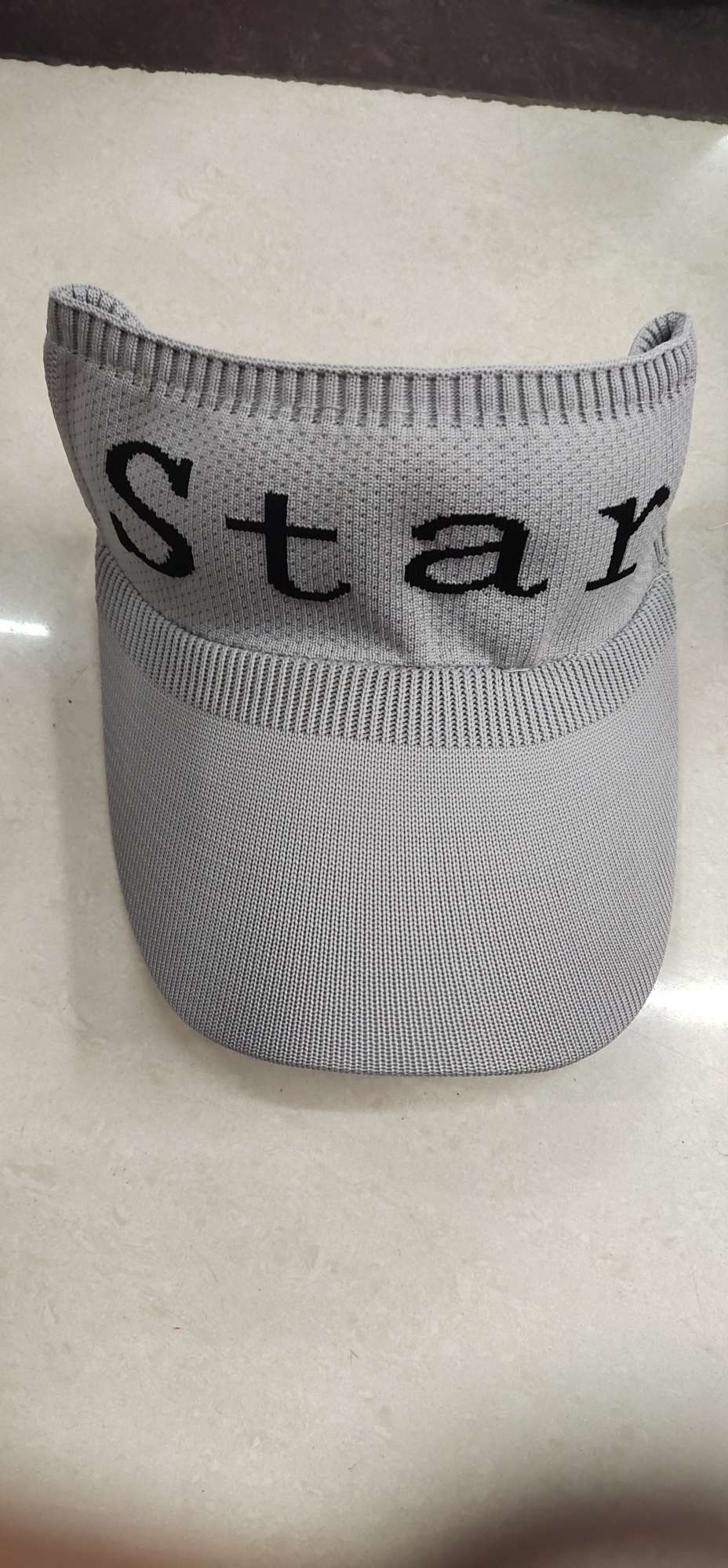 Empty Hat 10