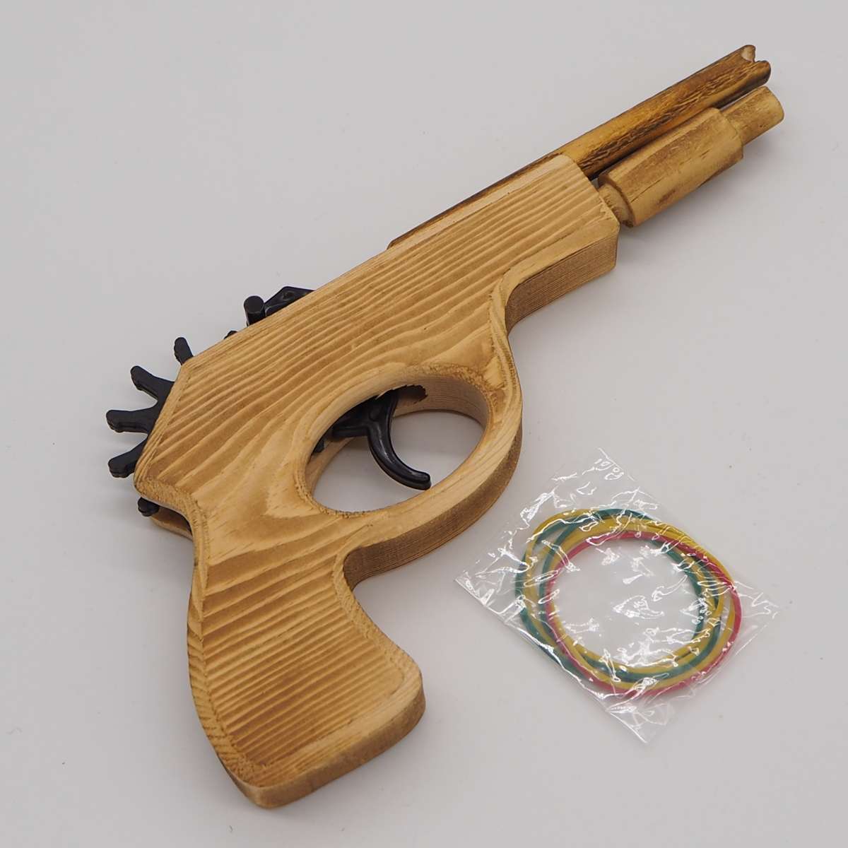 Factory direct sales of wooden nostalgic toy guns, wooden toy rubber band guns, wooden guns, wooden guns, A-models