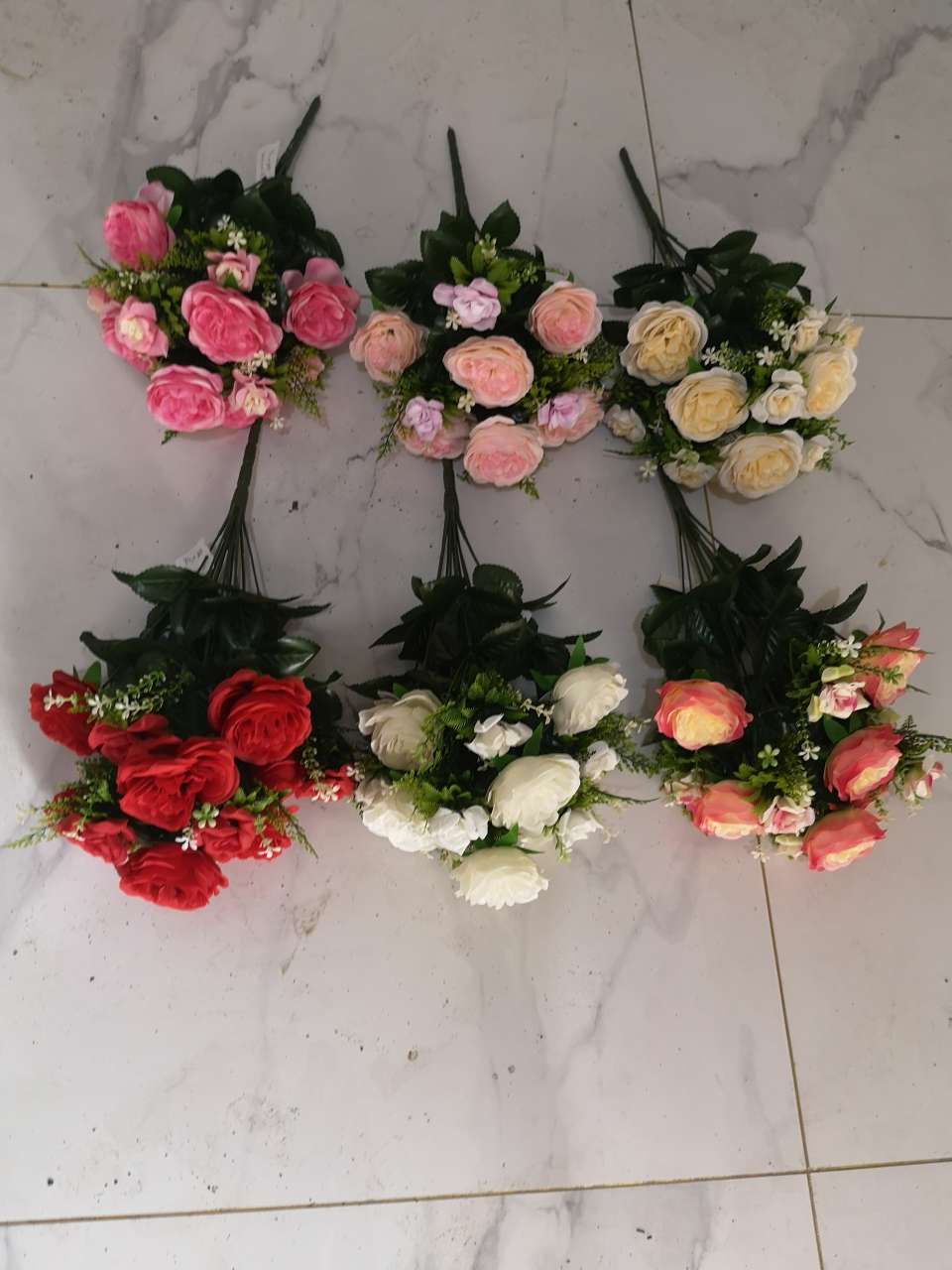 Combination of flowers thumbnail