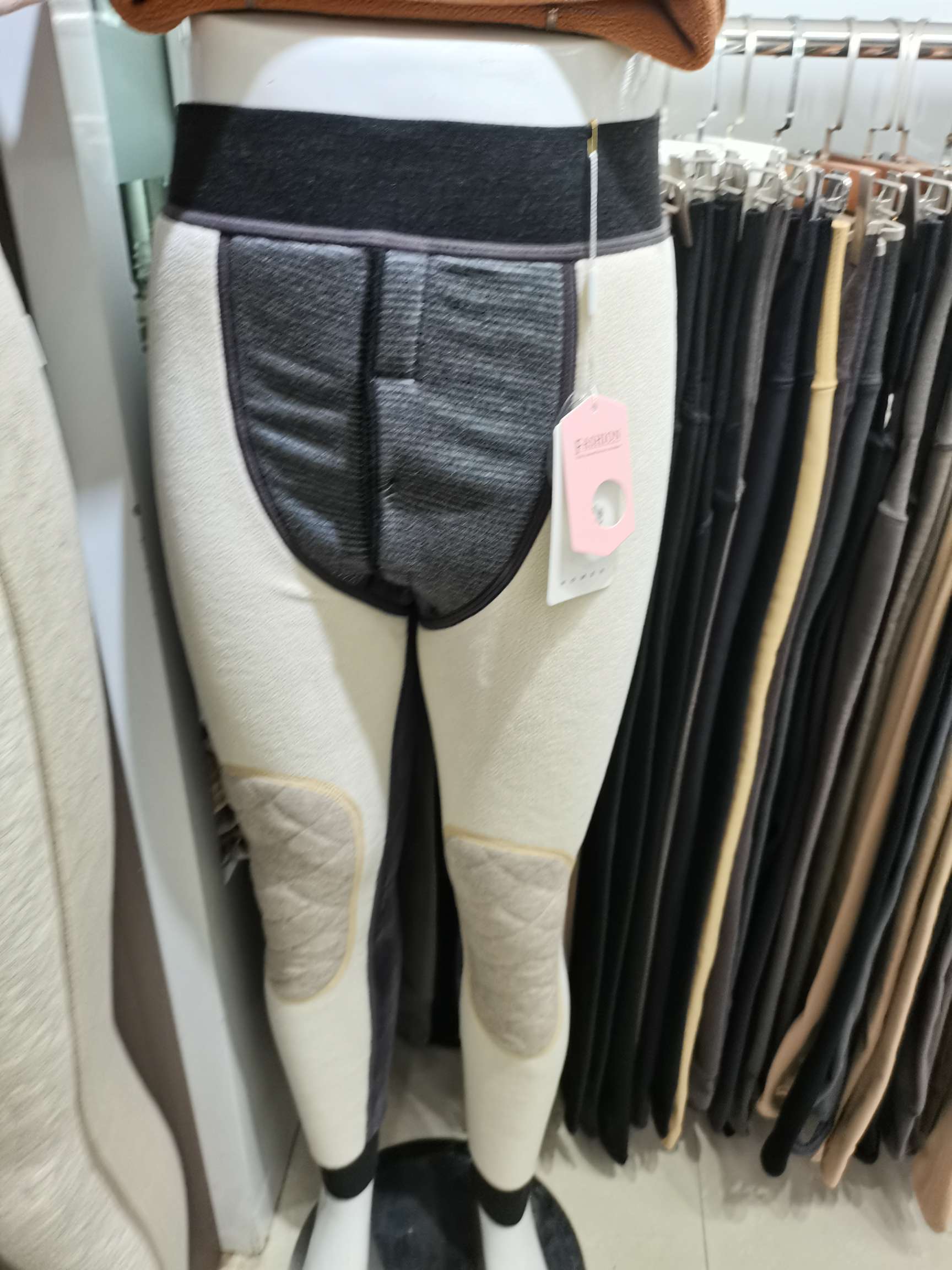 蚕丝绒男裤