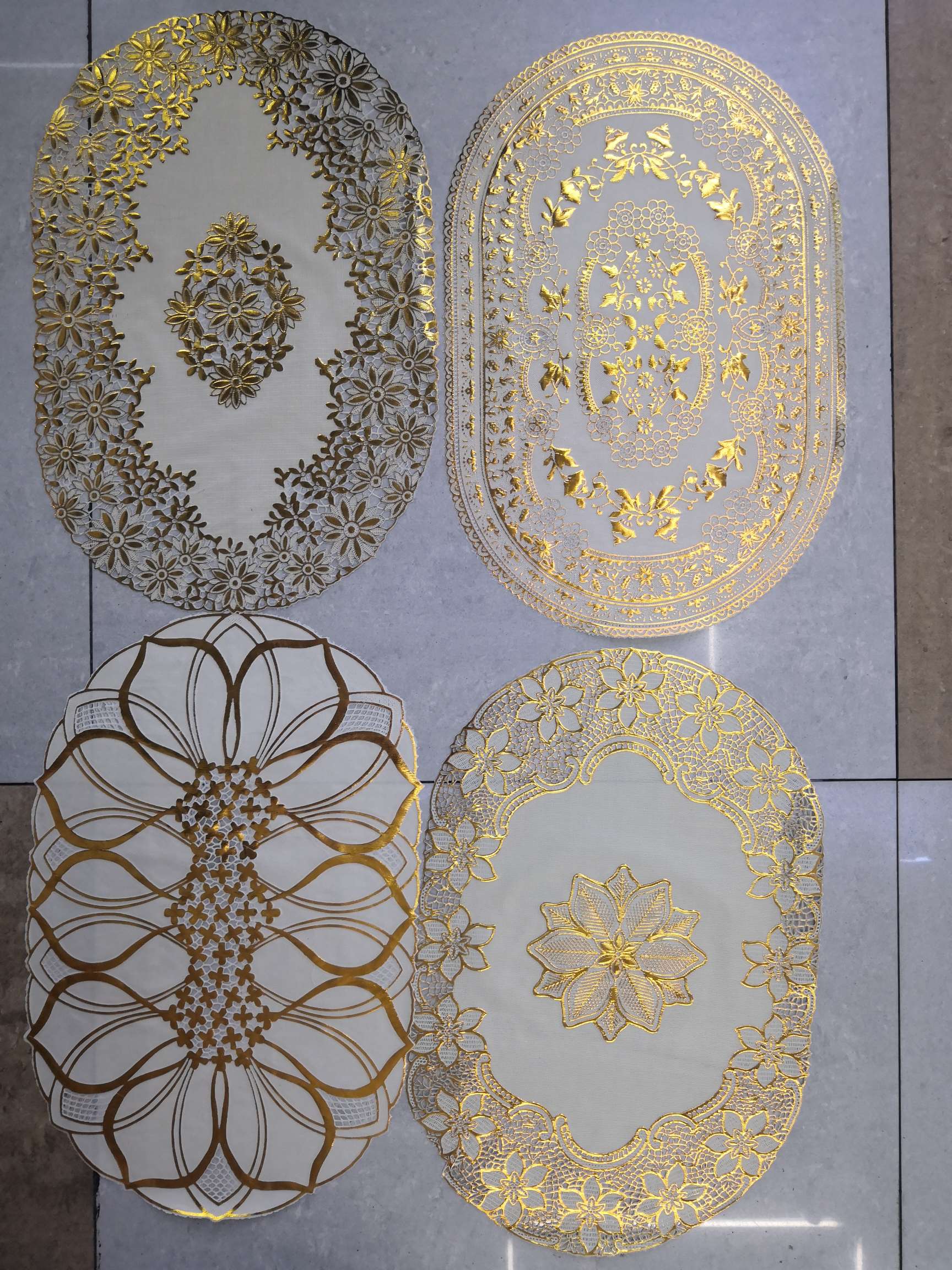 烫金餐垫30*45cm椭圆