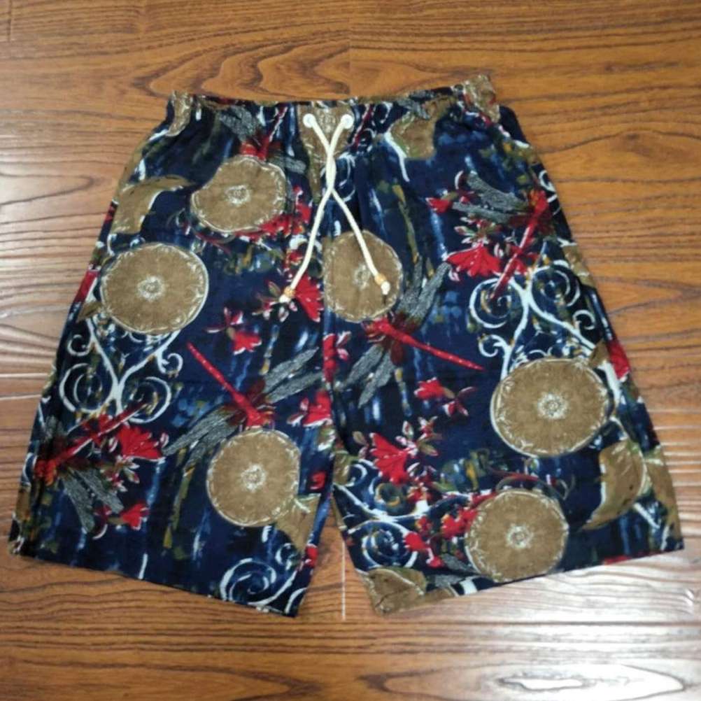 Korean Cotton And Linen Five Quarter Beach Pants With Fat And Big Shorts Item Picture