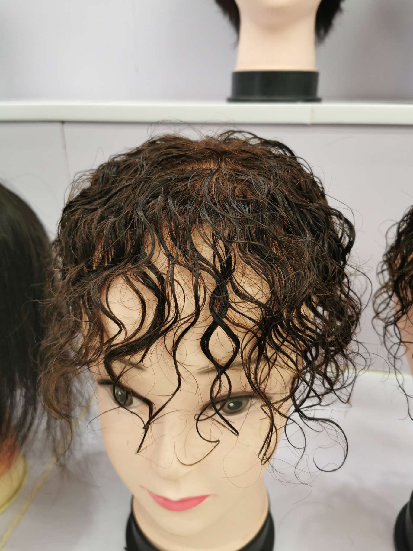 100% hand-knitted real human hair, ladies' hair blocks, curly hair undefined