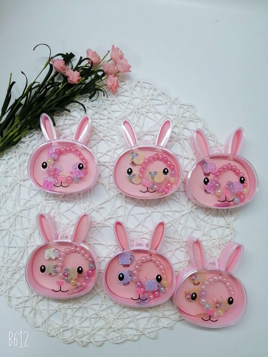 Rabbit jewelry set
