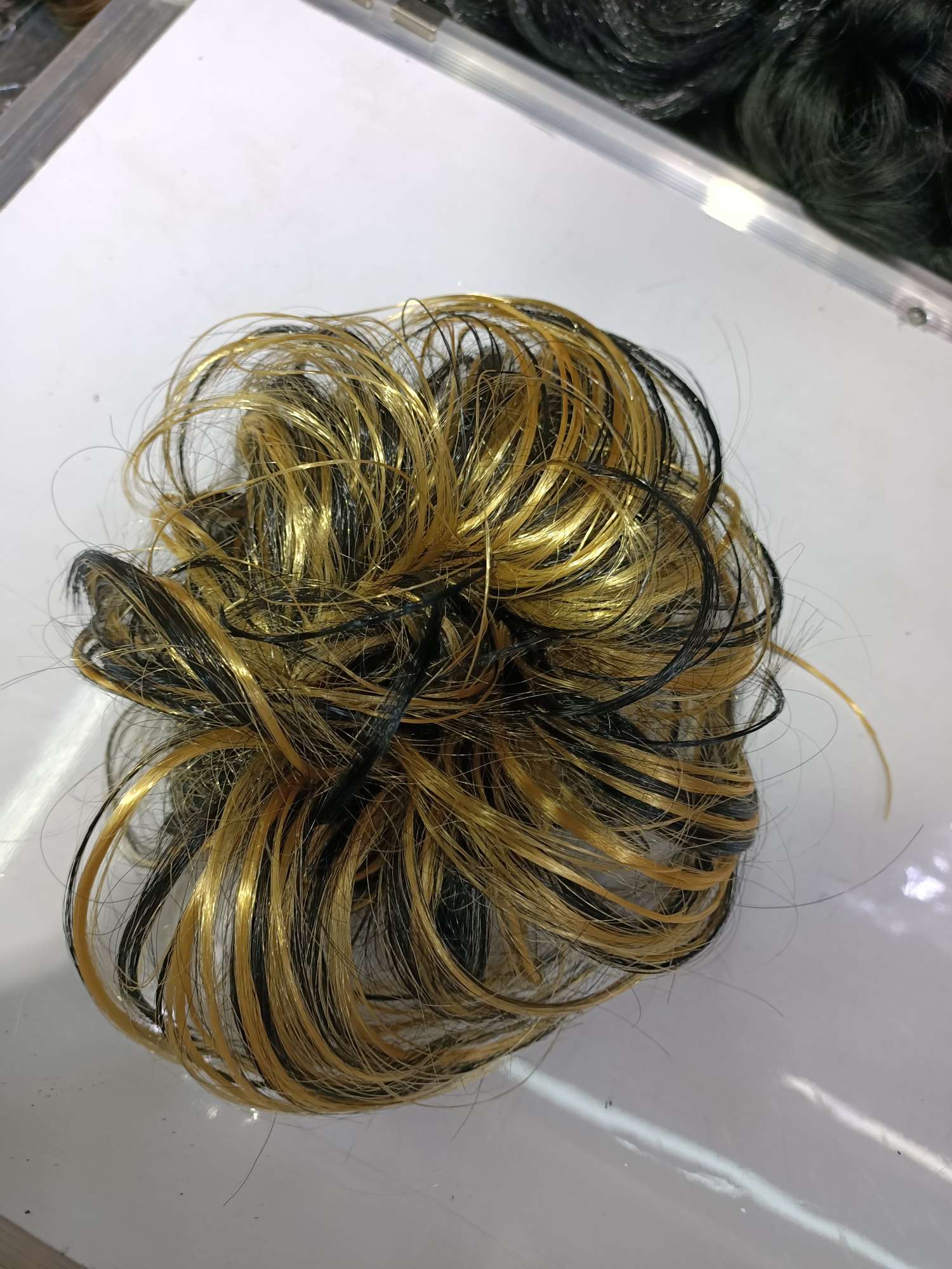Two-color hair band