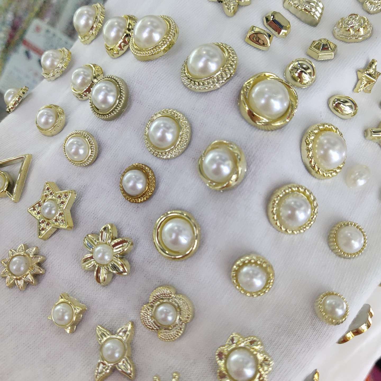 厂家直销 塑料珍珠 柳钉 帽钉 鞋子装饰配件 uv撞钉详情图8