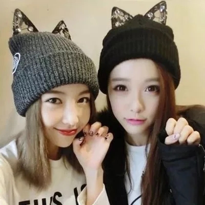American and European new Rihanna lace rhinestone cute cat ears knitted wool hat children autumn winter Day Korean edition thumbnail