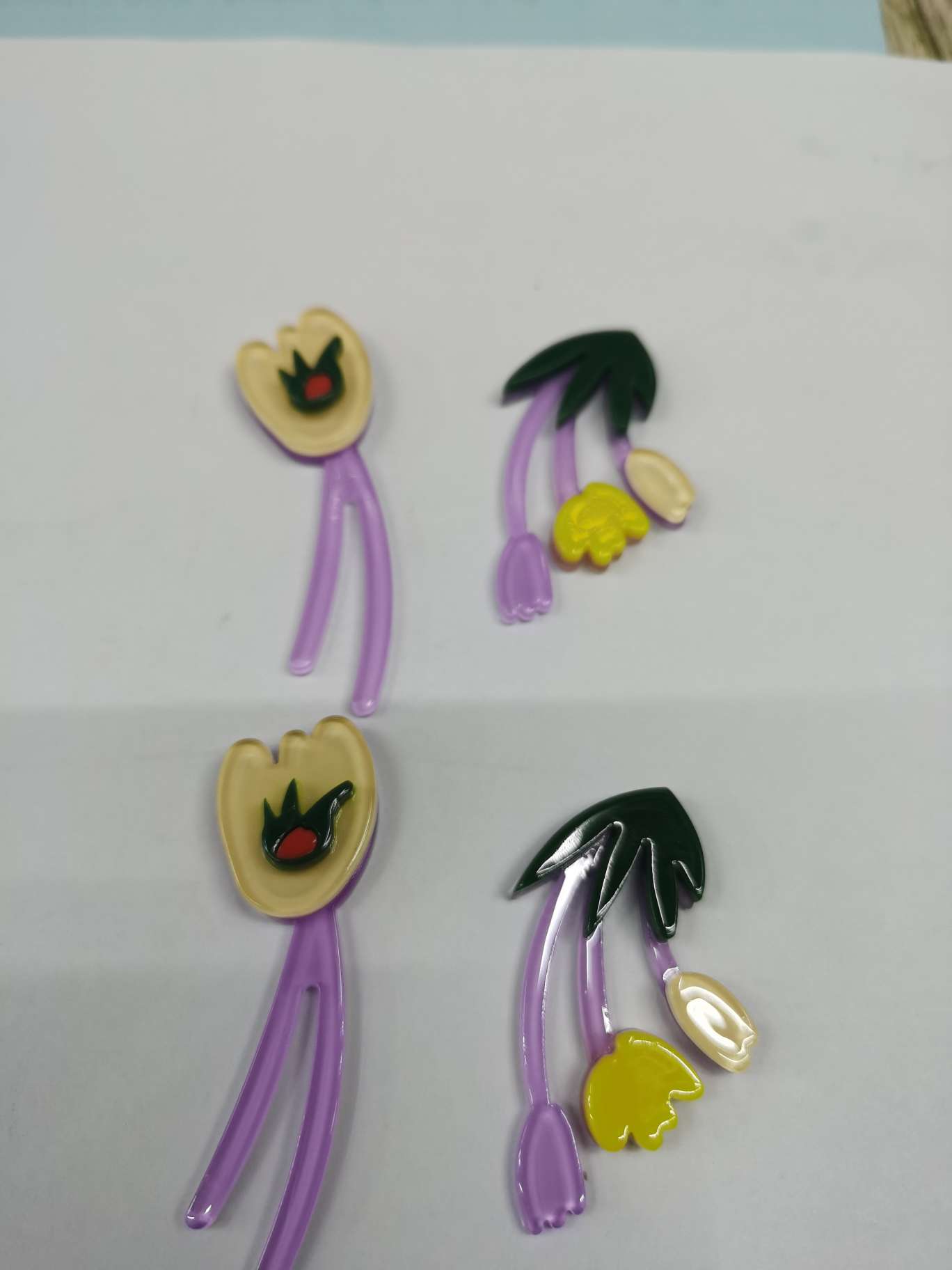 Earrings class 2 thumbnail