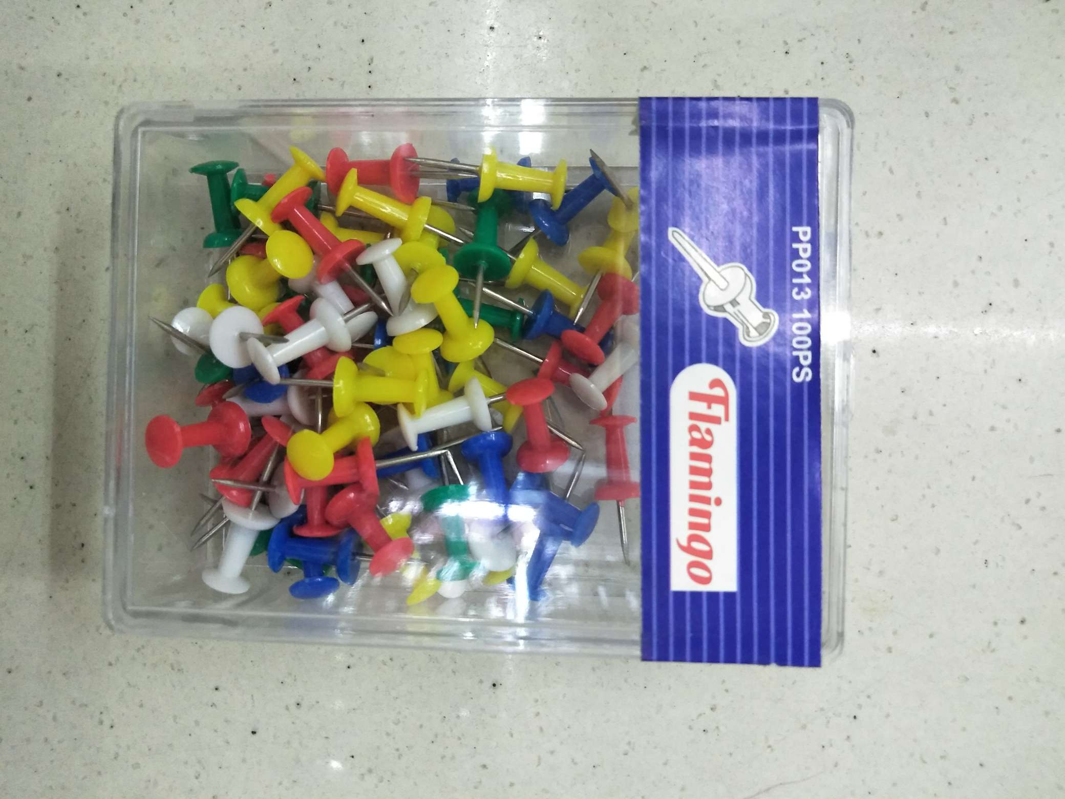 Colored I-nails in plastic boxes