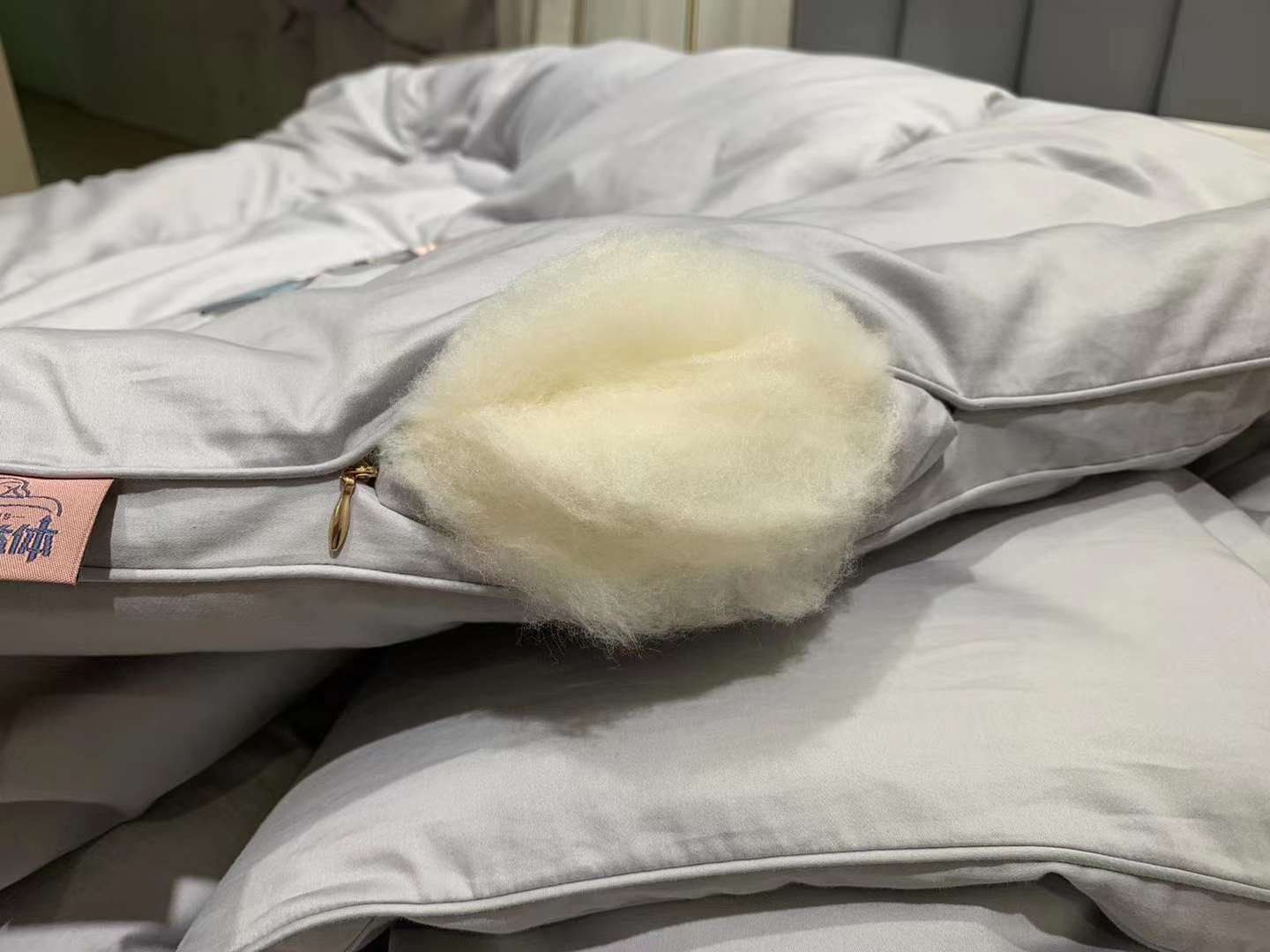 A lovely soybean quilt embroidered with 60 long-staple cotton Specification image