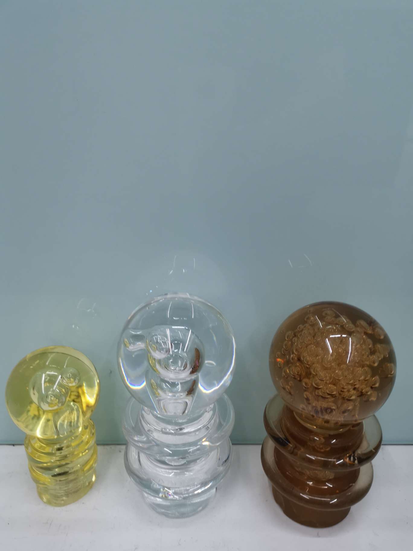 Acrylic ball seat, ball shape thumbnail
