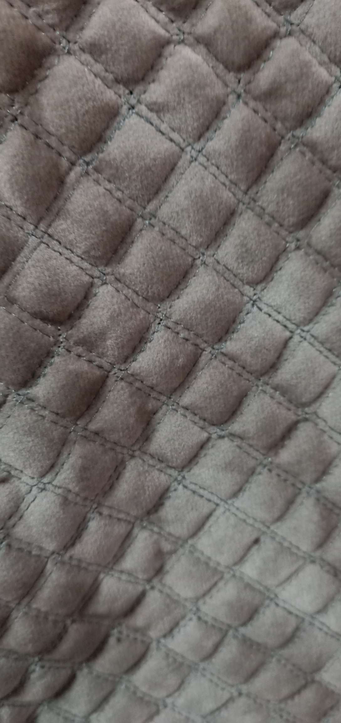 【 Diyuan Leather 】 Embroidered flocking, suede flocking, linen, velvet, Italian flocking, diamond flocking, faux leather flocking. Business: Various medium and high-end flocking, sequins, linen, velvet, diamond flocking Application Scenario