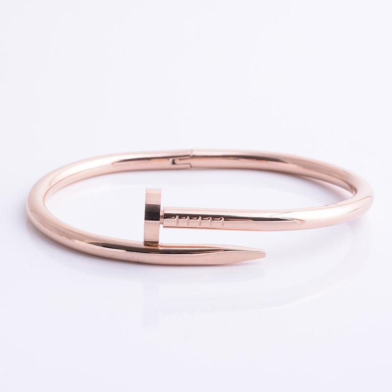 Stylish titanium steel nail bracelet non-fading allergy proof rose gold bracelet for women thumbnail