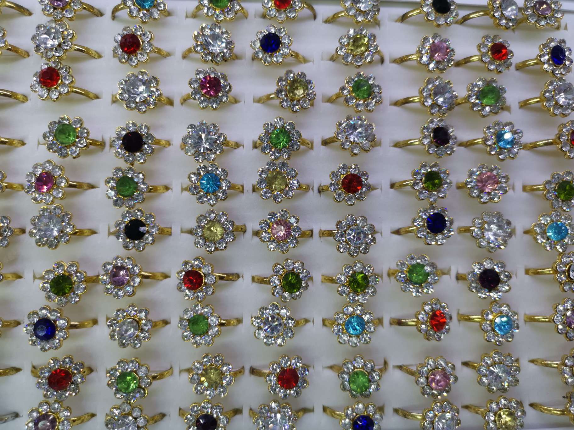 Gold sunflower alloy rings are popular accessories