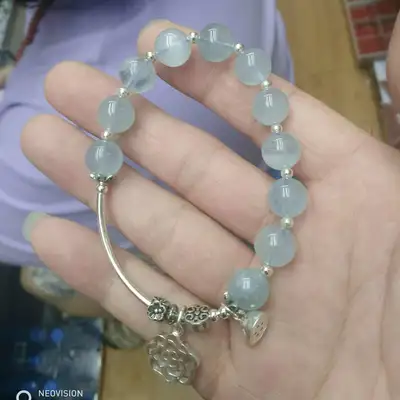 Women's Single Loop Bracelet With Natural Crystal Aquamarine Bracelet