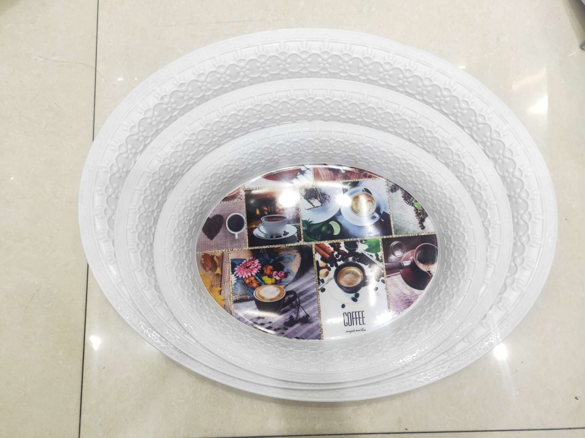 Plastic tray, tray