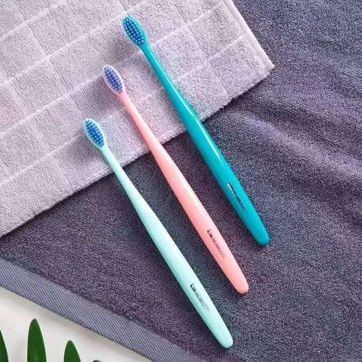 Bm-1007 Double Momont Tube Toothbrush Series
Flexible Special Care Toothbrush
1006 Model (Single Pack)
Model 1007 (Double Pack)
Germany Imported Two-Color Spiral Brush Wire, Application Scenario