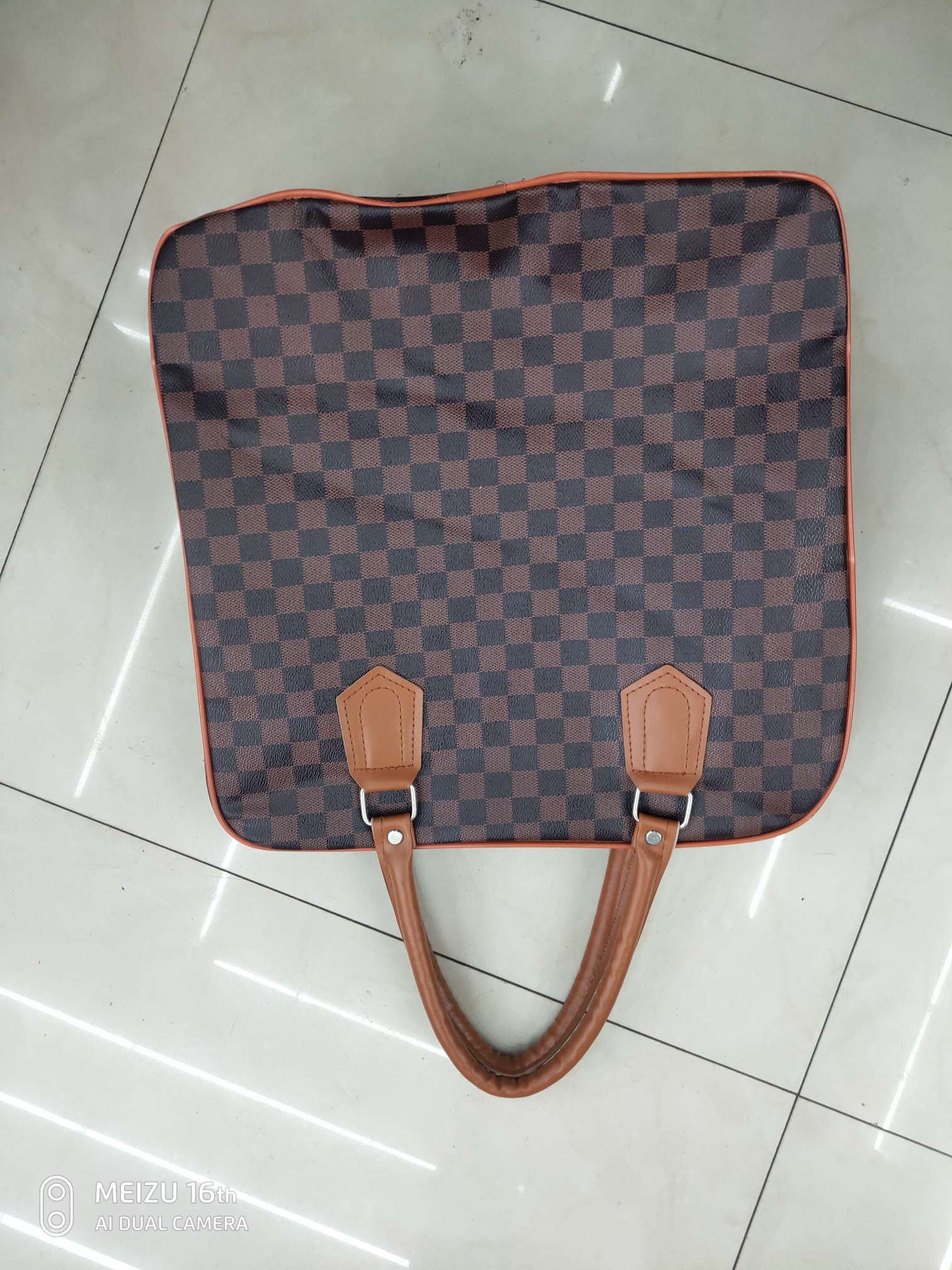 四方手提旅行包细节图