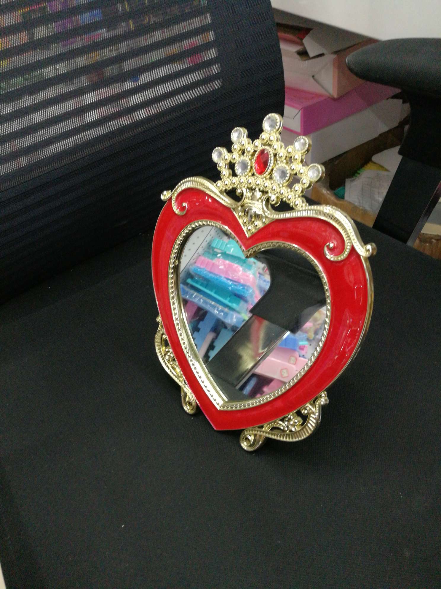 Exotic style heart type thumbnail