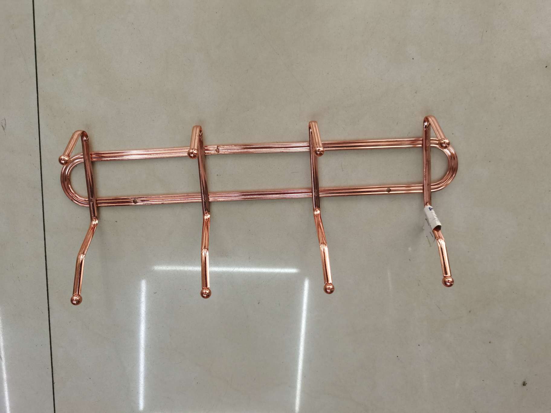 Flat thread coat hook