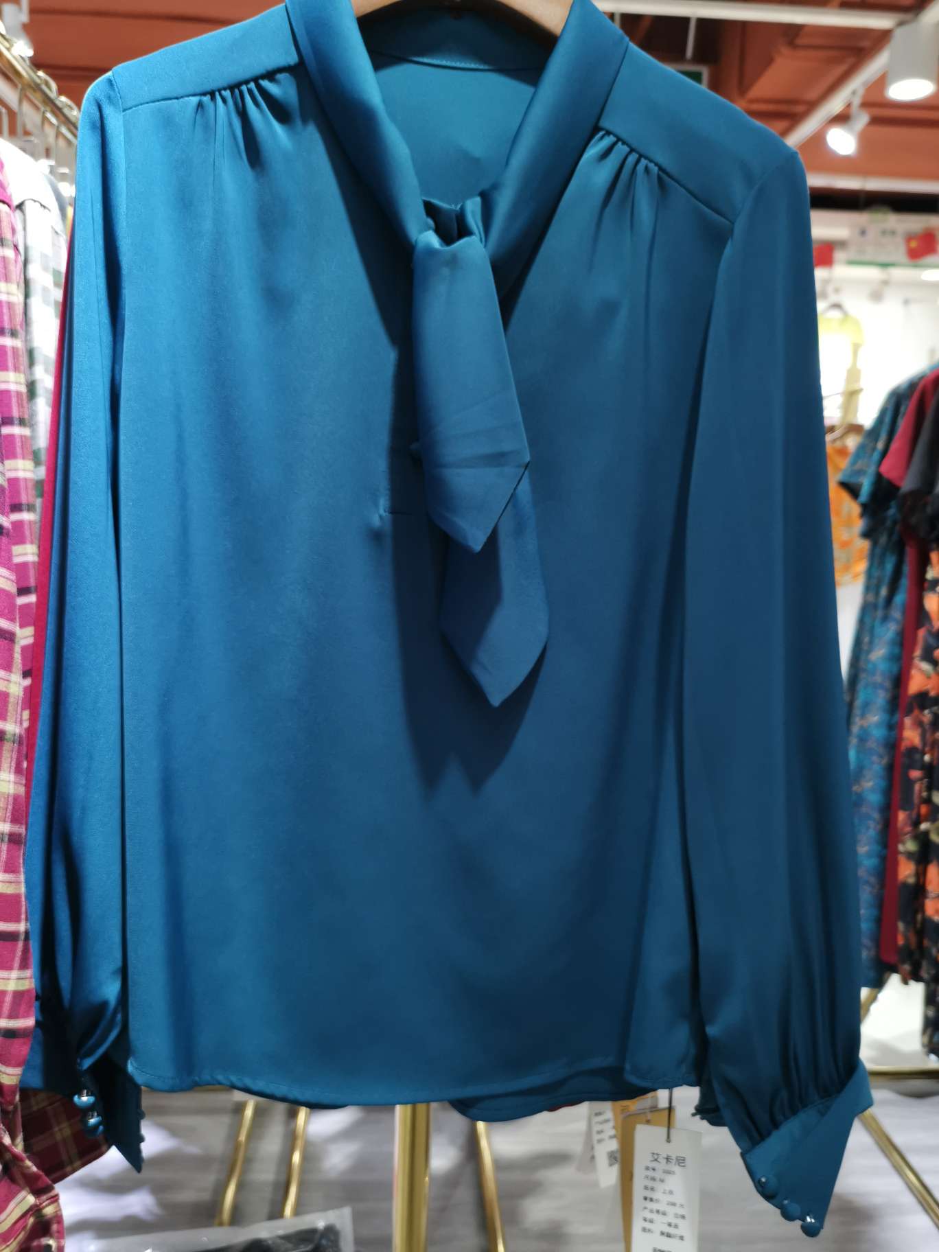 领结时尚商务装