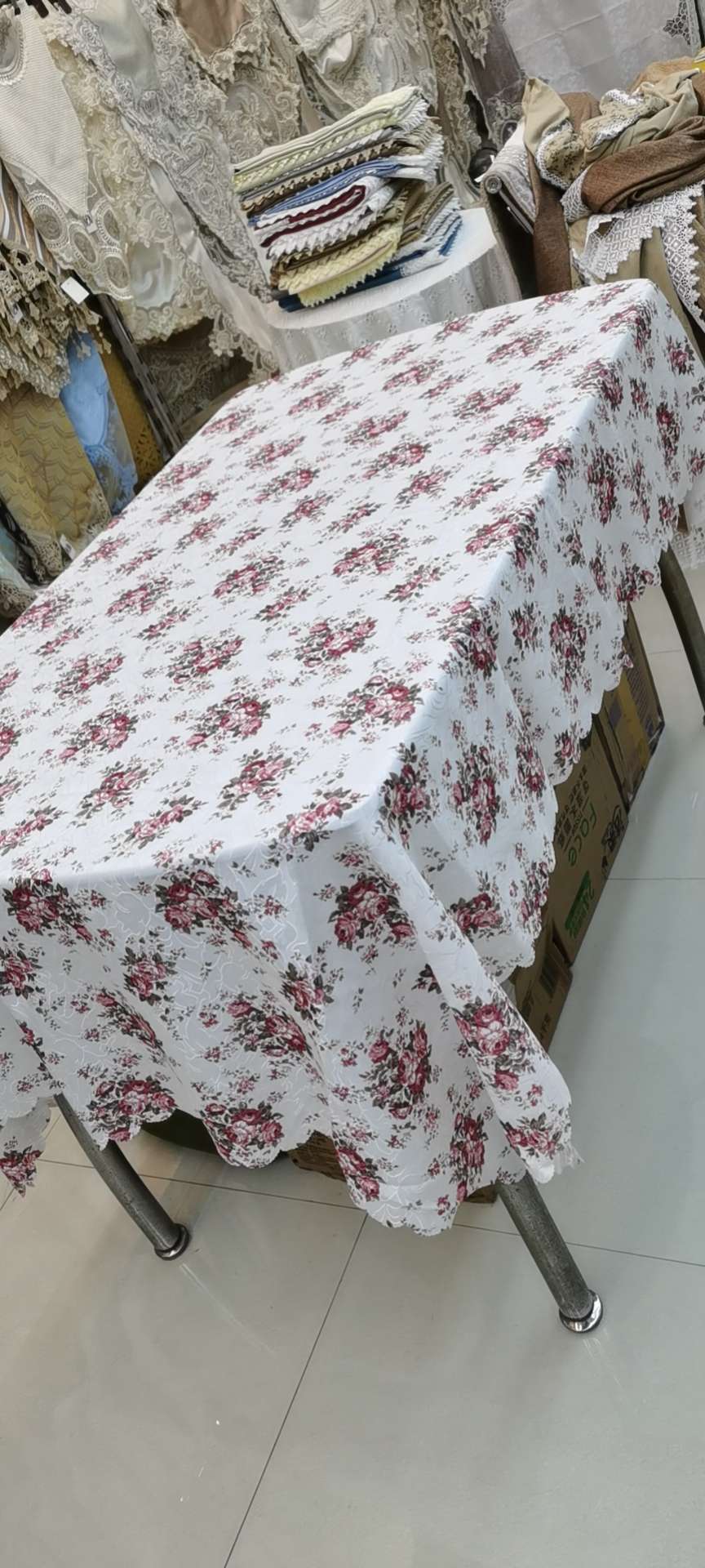 من الممكن أن يكون نمط منبسط من مفرشات الرياح في الحديقة هو 13*180Cm 216 Application Scenario