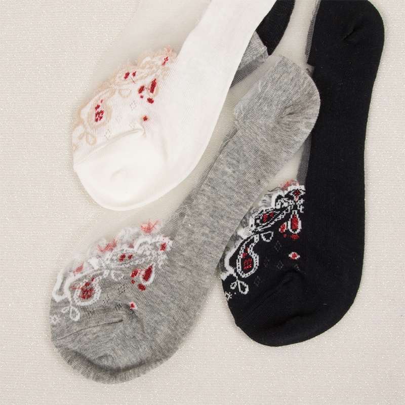 Internet-famous best-selling lace socks, boat socks, fashionable and trendy socks, lace socks, crystal glass stockings, five-finger socks, pantyhose, mid-calf socks, cotton socks, student socks, Japanese and Korean popular socks undefined