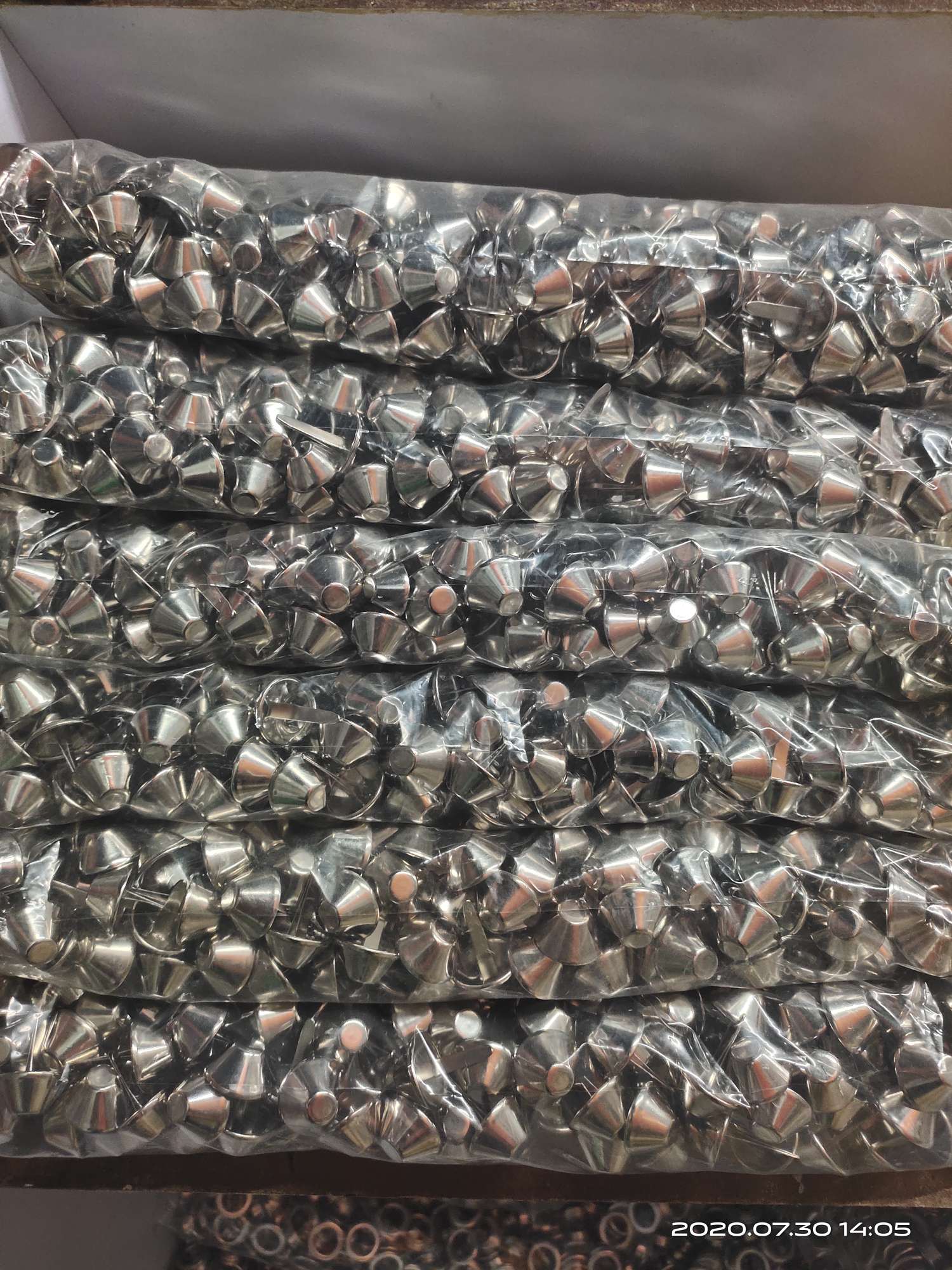 Various types of cap nails and bucket nails details Picture