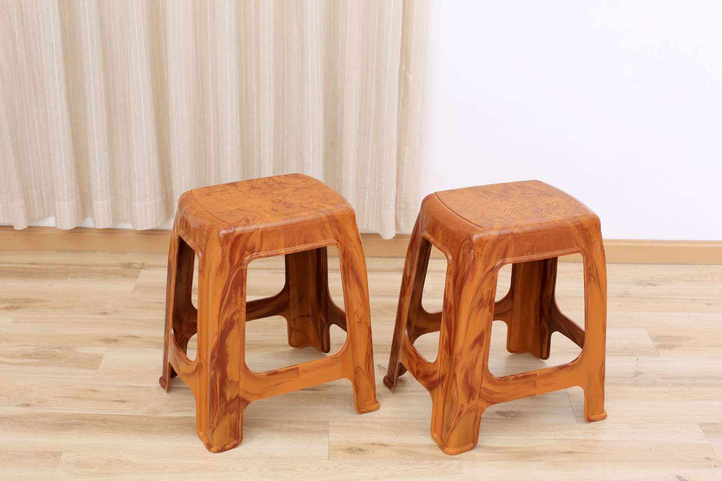 Factory direct sales of high stools, plastic stools, plastic products for daily necessities, high stools details Picture