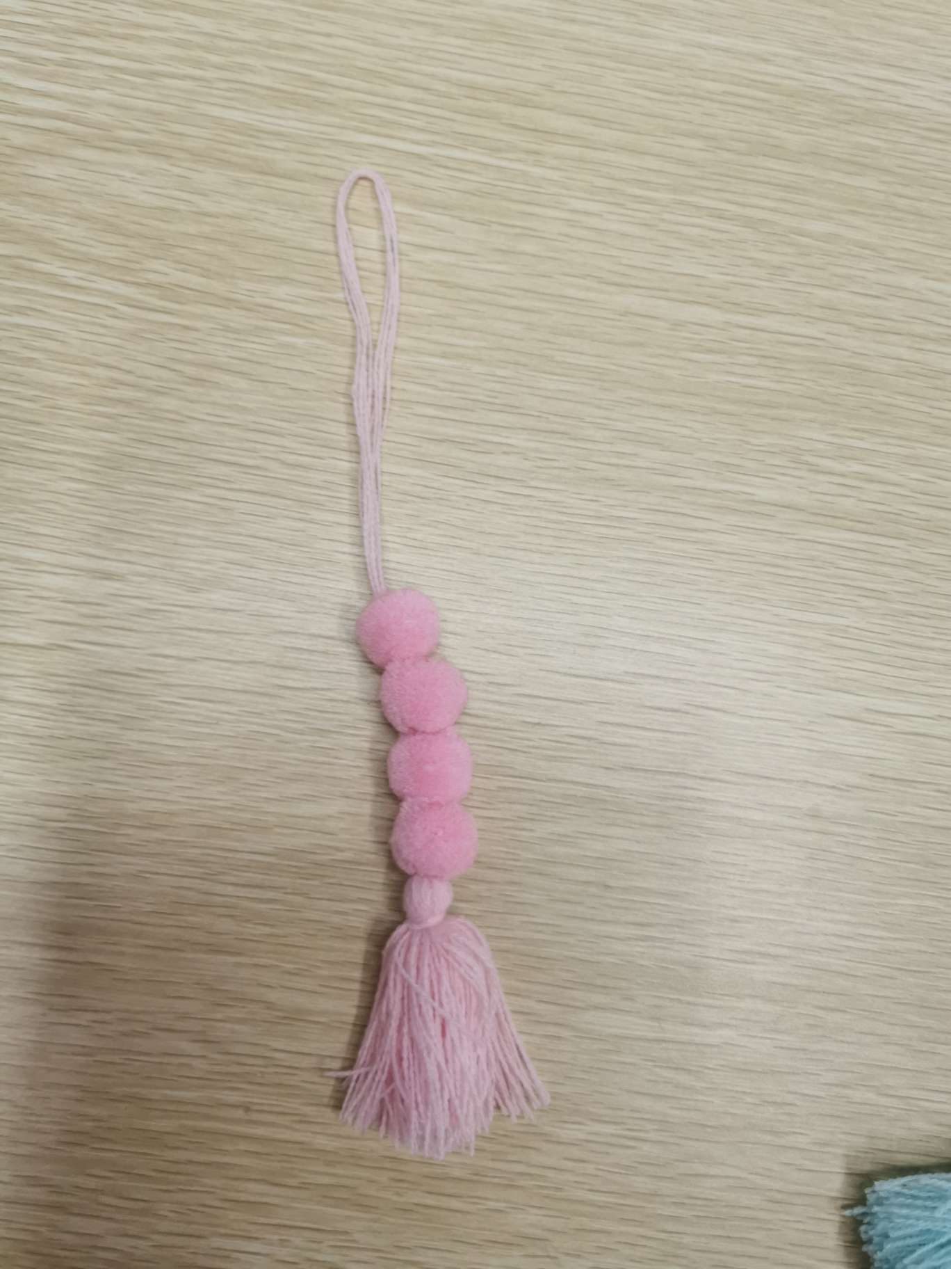Acrylic Cashmere With Tassel 0.63 String Application Scenario