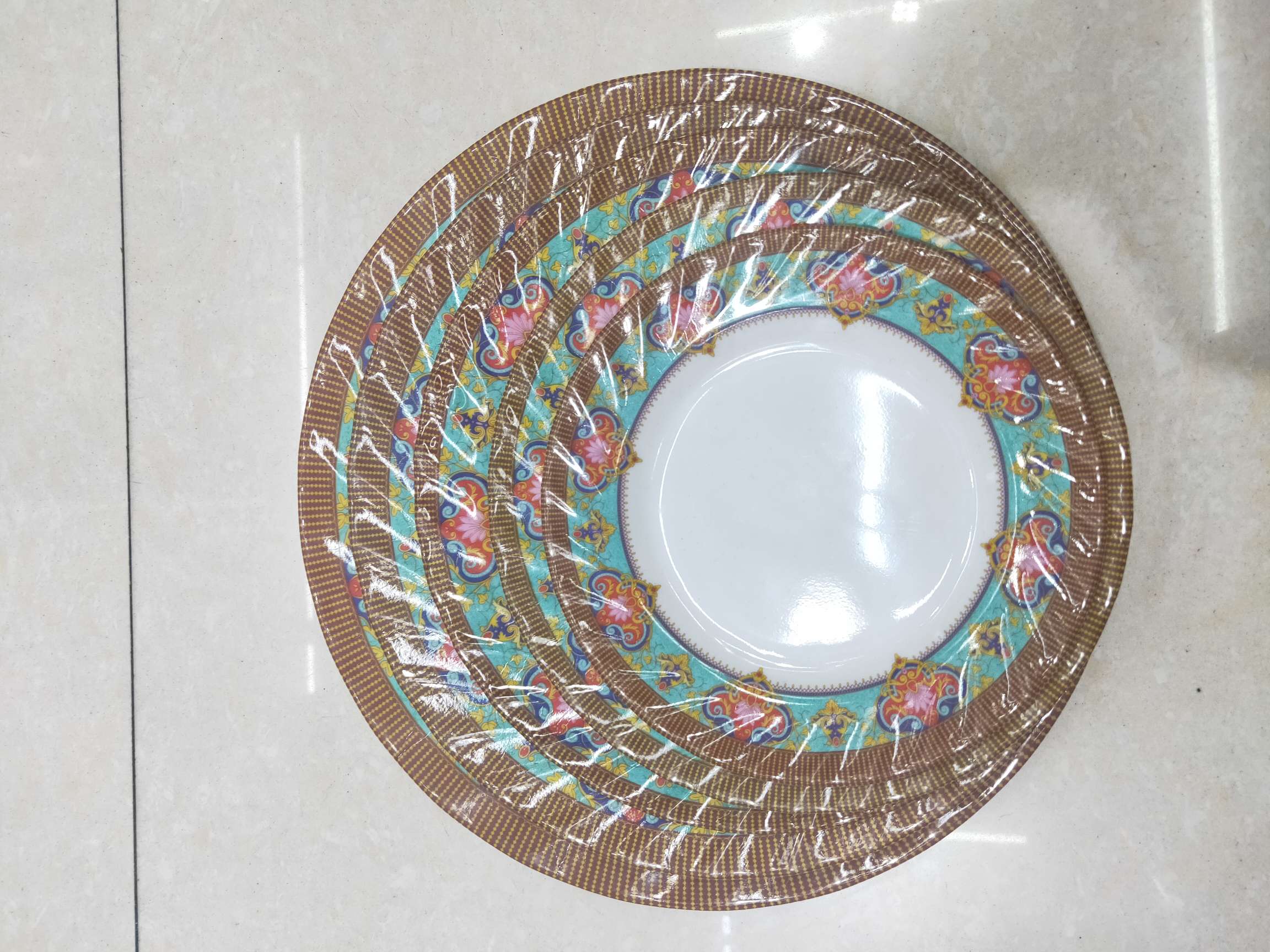 Melamine corrugated deep disc