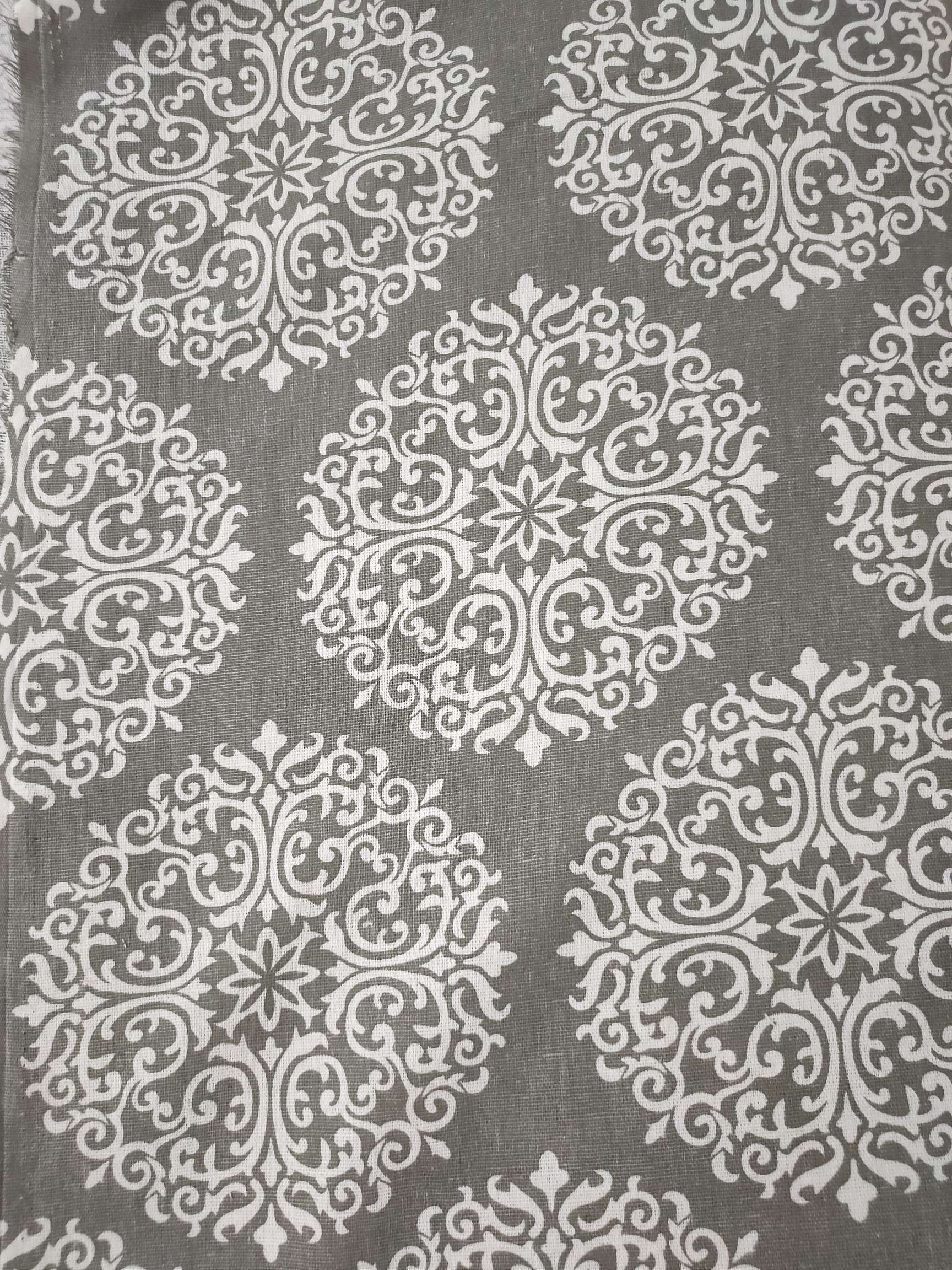 Cotton and linen print, black stripes with red flamingos undefined
