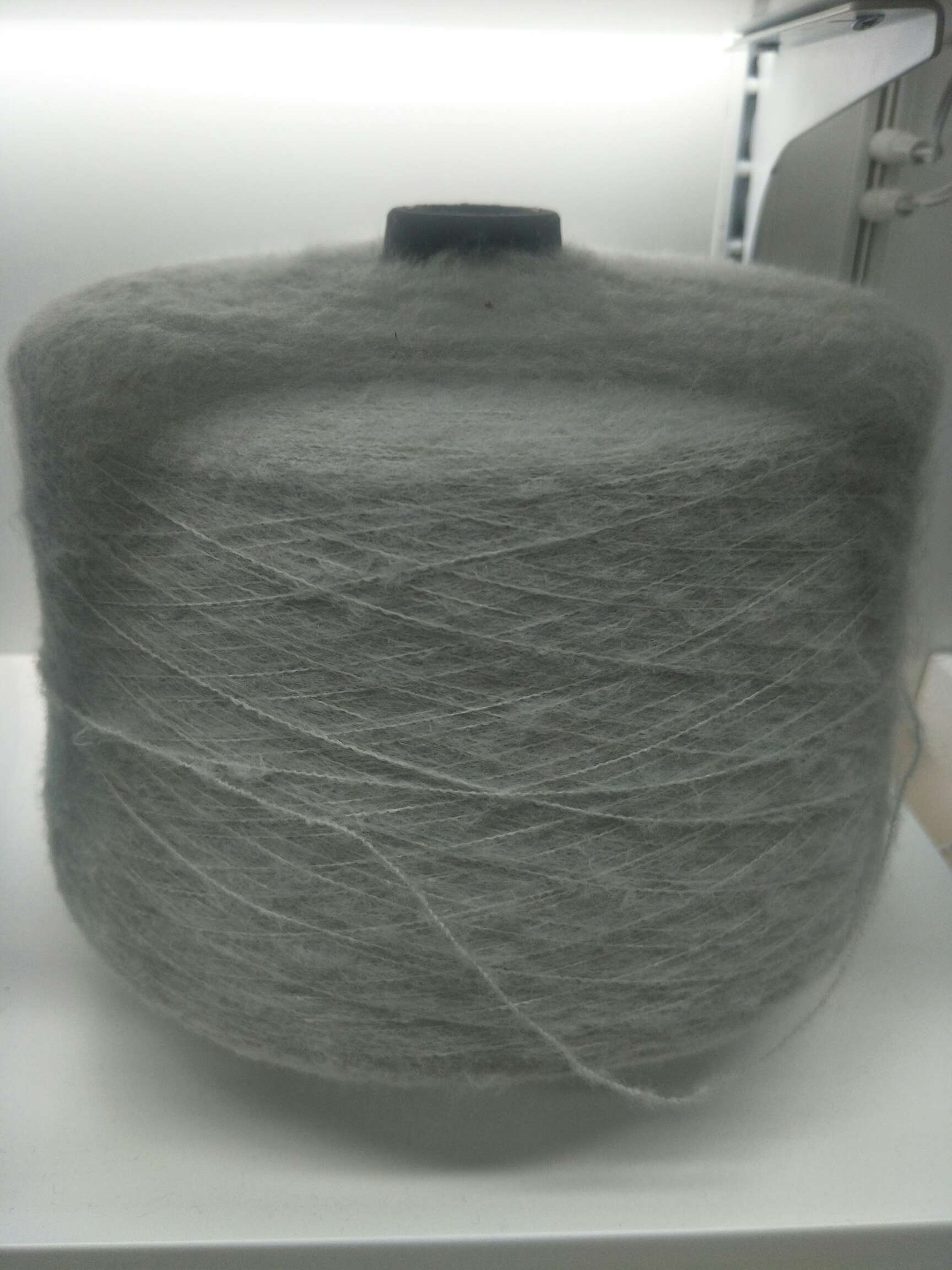 Wool yarn