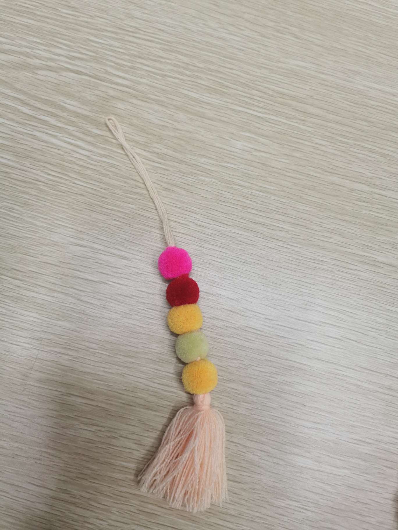 Acrylic Cashmere With Tassel 0.63 String details Picture