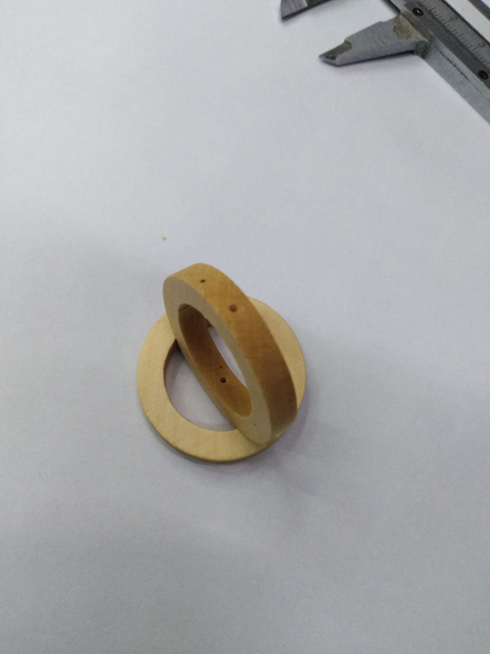 diy earrings, necklaces, clothing accessories, wooden beads, 3 cm wooden rings Specification image