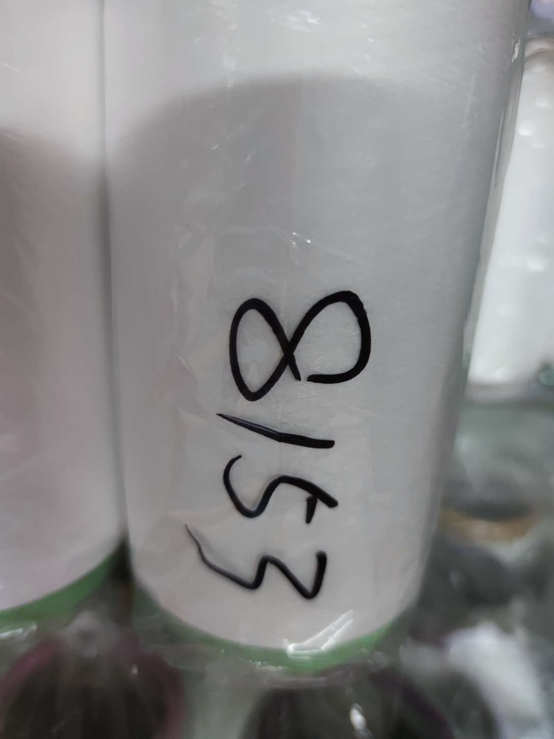 Wholesale factory direct sales of air-covered yarn white spandex polyester covered filament chemical fiber thread 8153 Wholesale factory direct sales of air-covered yarn white spandex polyester covered filament chemical fiber thread 8153