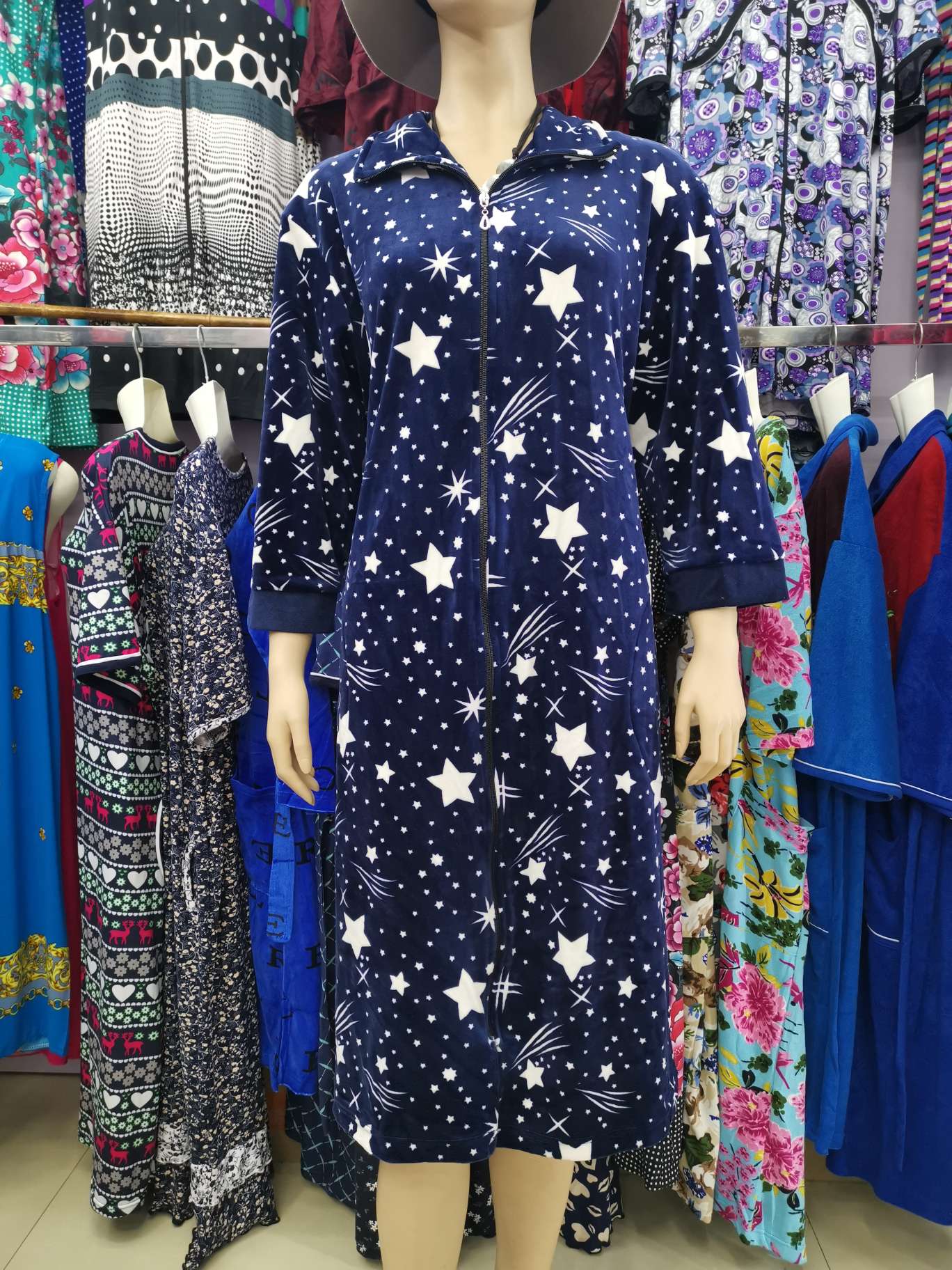 Plate-size ladies' autumn and winter seven-inch long-sleeved long dress, square and round neck, Central Asian and Middle Eastern style home pajamas! details Picture