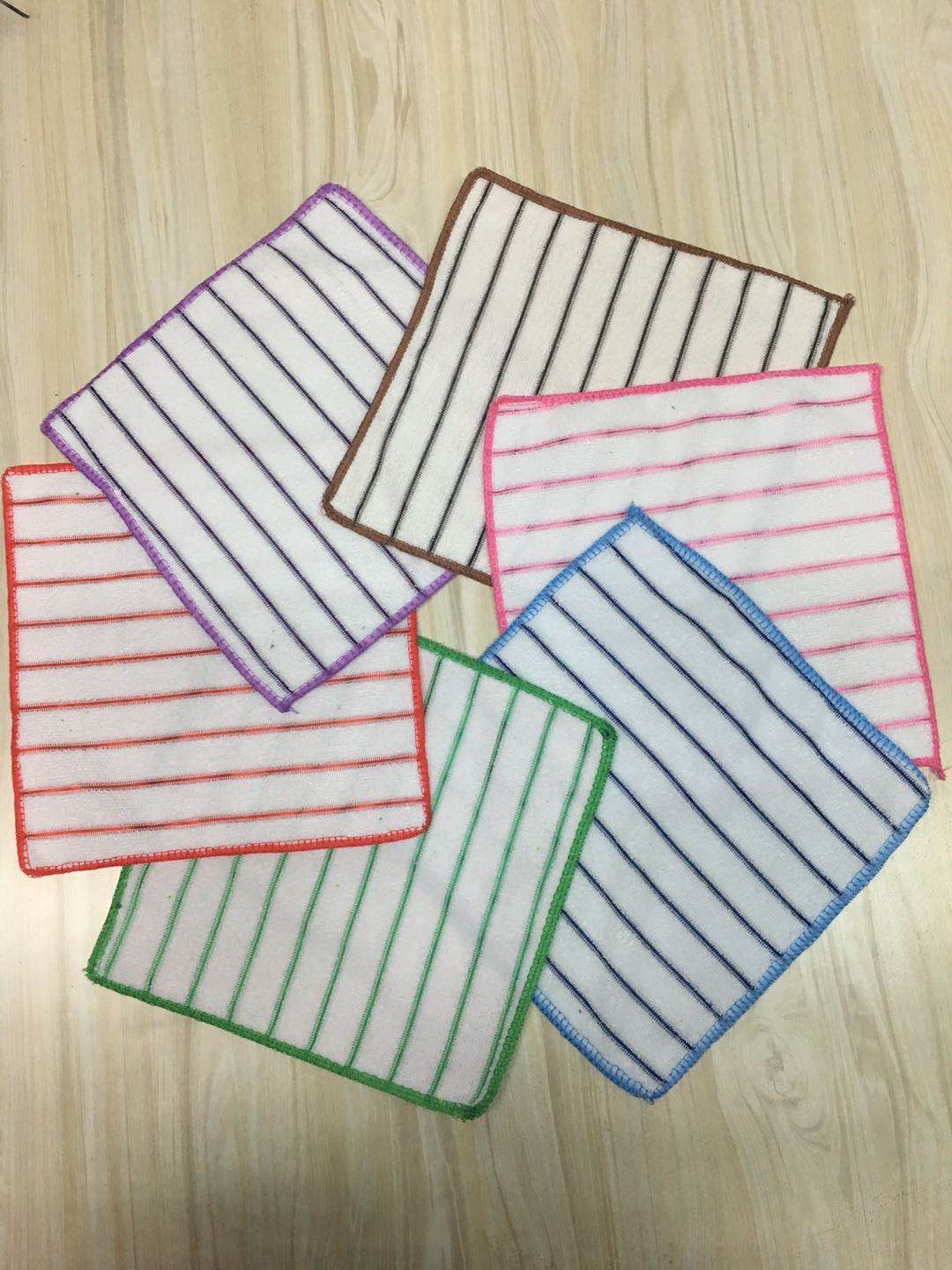 30*30 white background with colorful striped fiber square