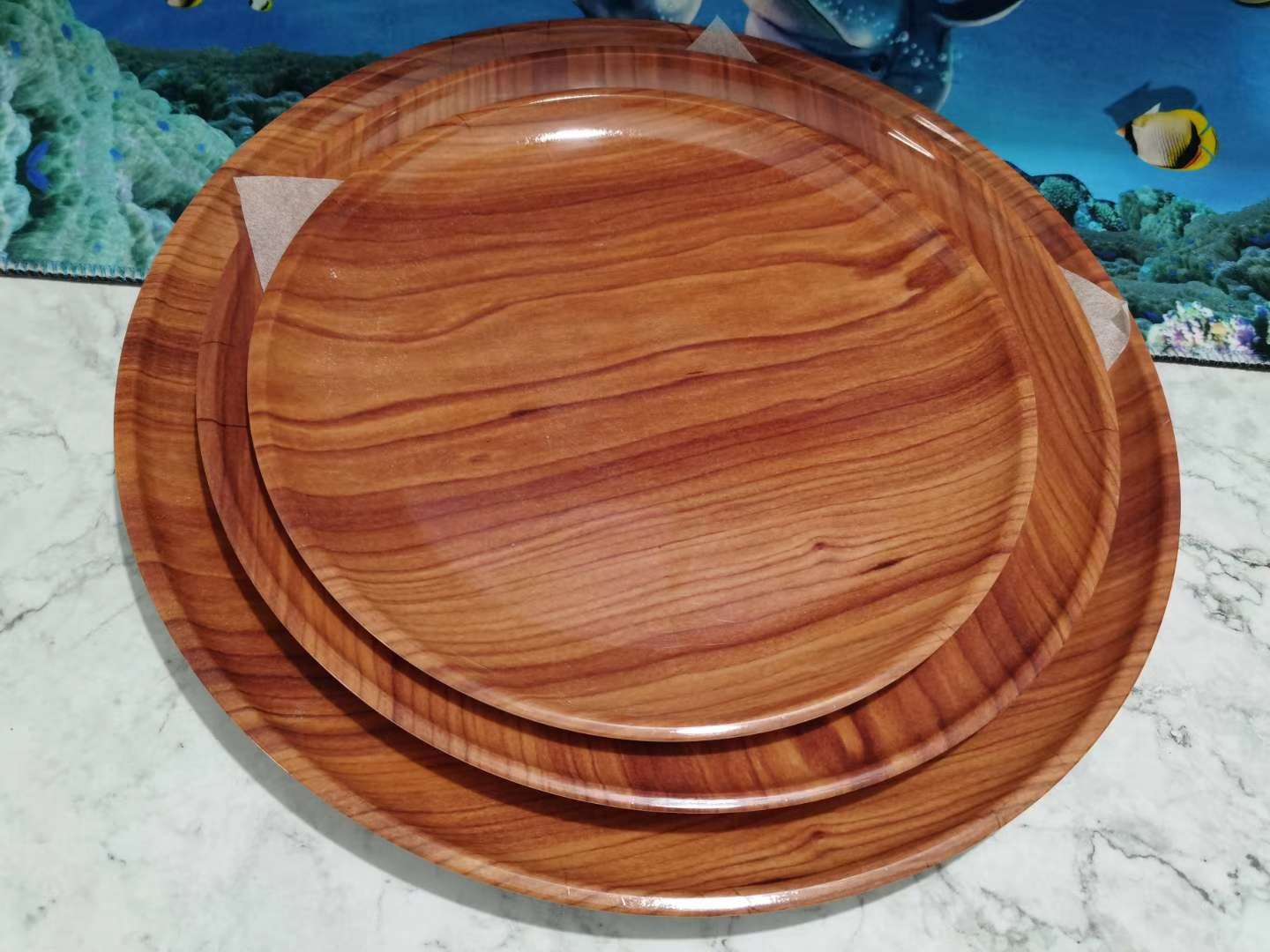 Melamine wood grain tray